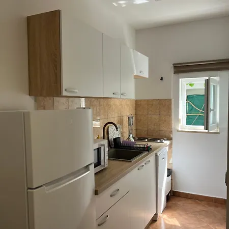 Sole Apartment *